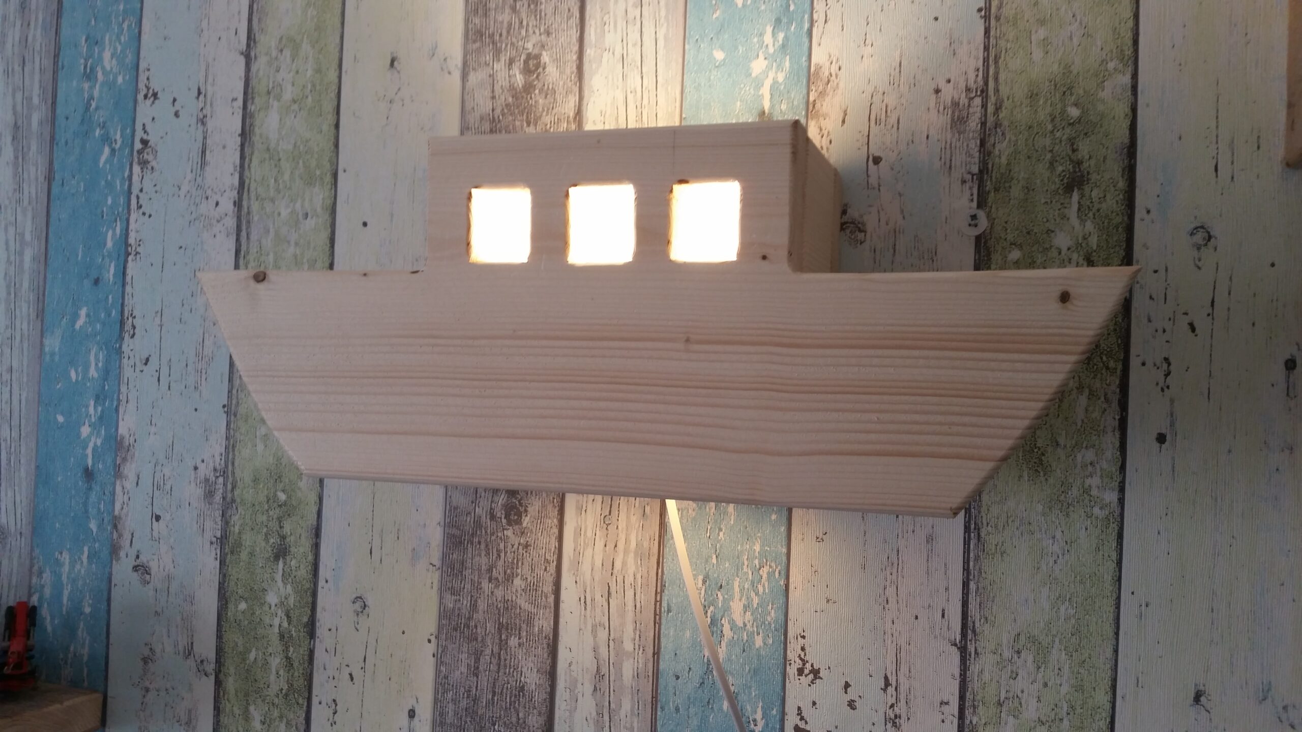 wandlamp steigerhout boot