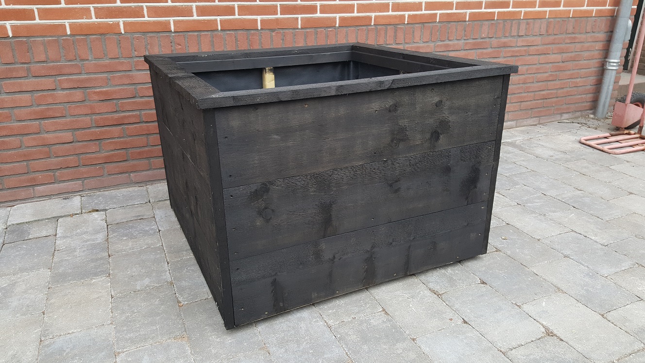 Plantenbak zwart hout