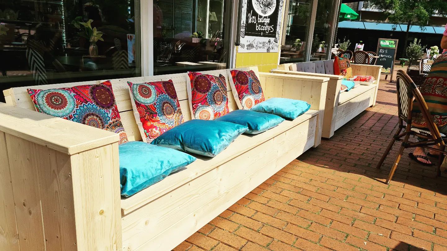 Loungebank steigerhout
