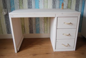 Bureau nieuw steigerhout white wash Bureau nieuw steigerhout white wash