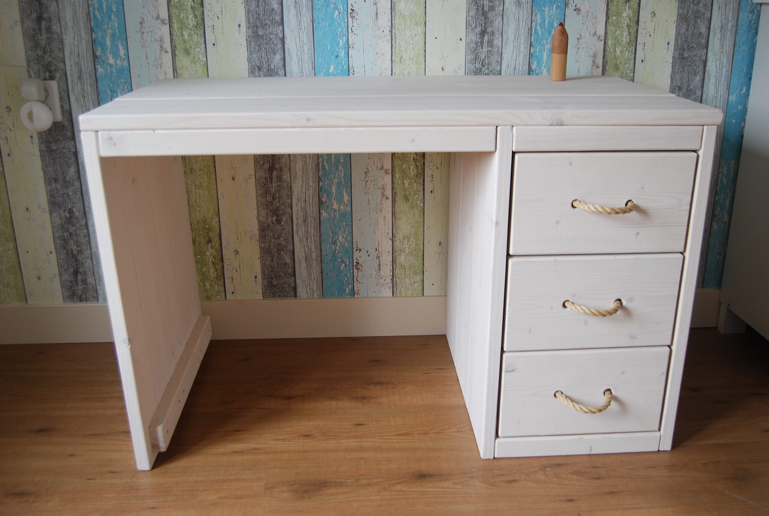 Bureau nieuw steigerhout white wash