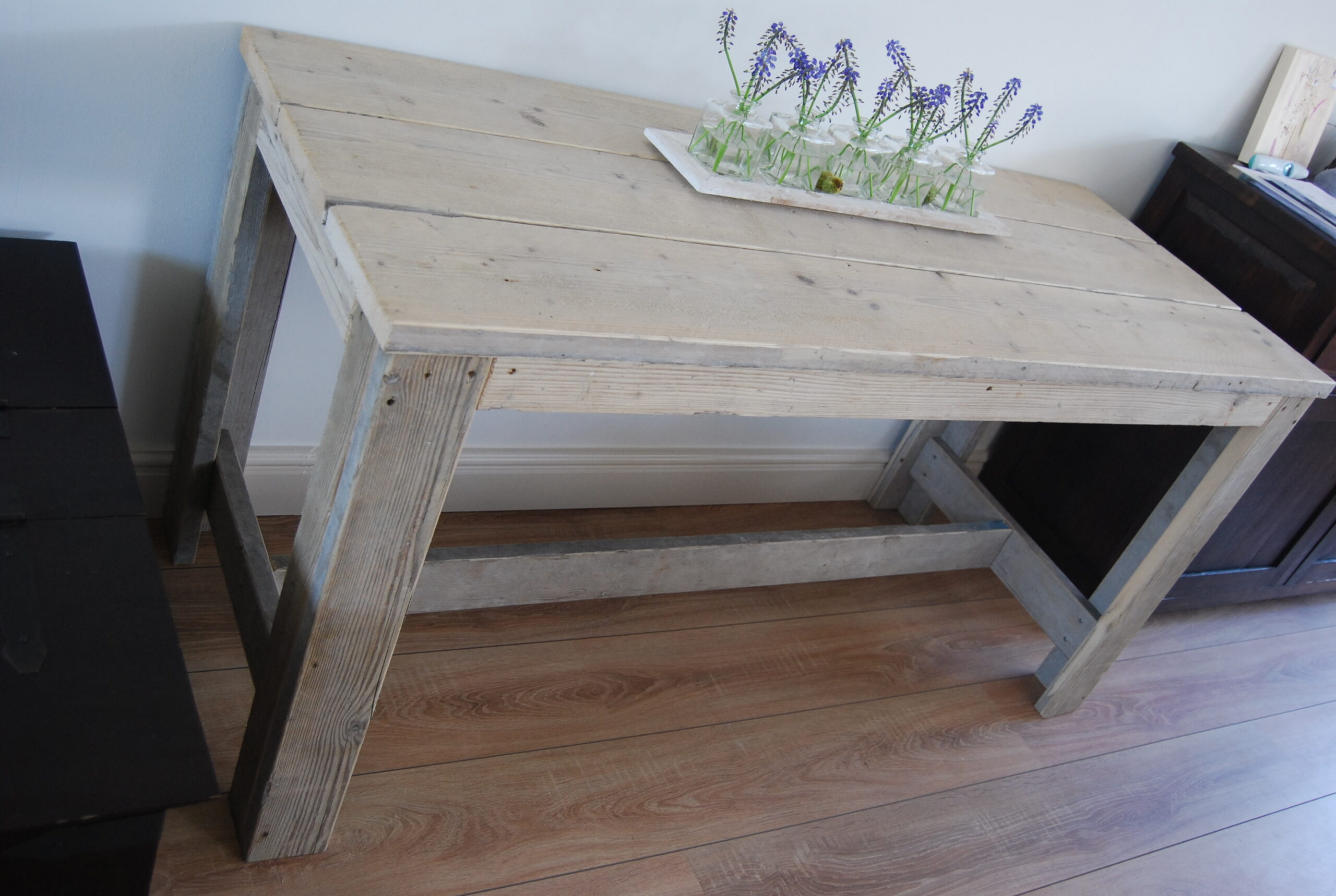 sidetable gebruikt steigerhout