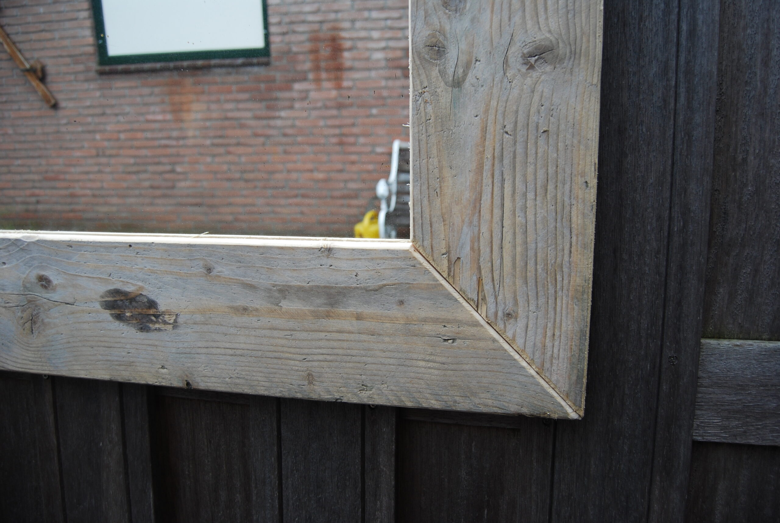 spiegel gebruikt en oud steigerhout