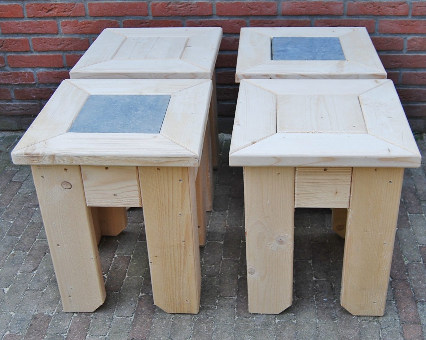 Bijzettafel steigerhout