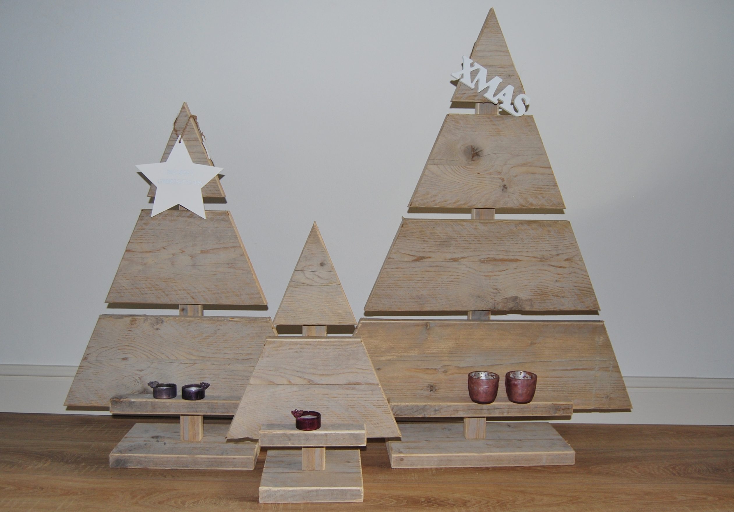 kerstboom steigerhout recht met plankje