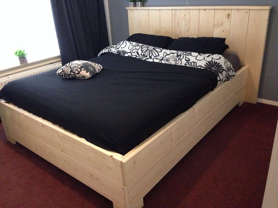 Bed nieuw steigerhout