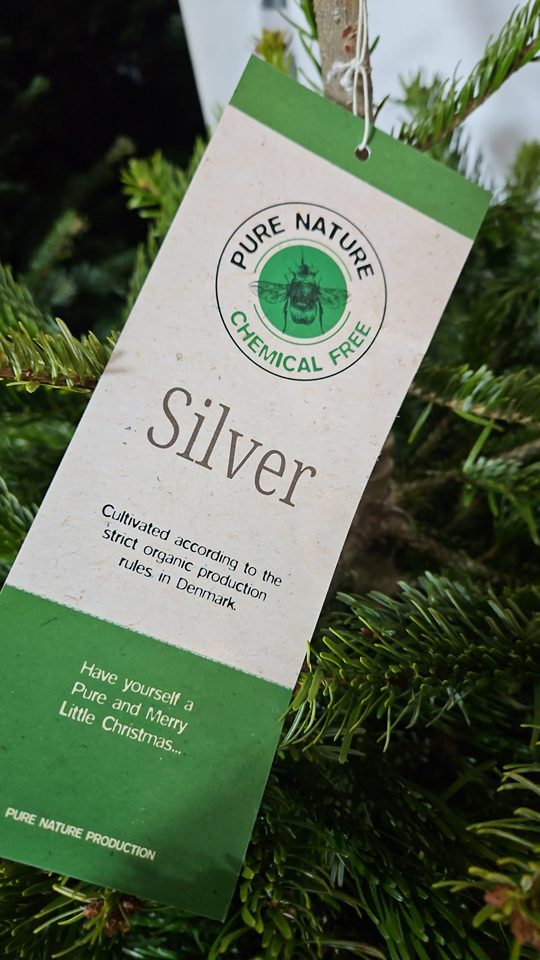 pure-nature-trees-ecolabel-kerstboom Het officiële gifvrije Pure Nature Trees eco-label in de kerstboom