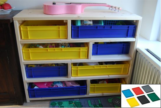Speelgoedkast steigerhout