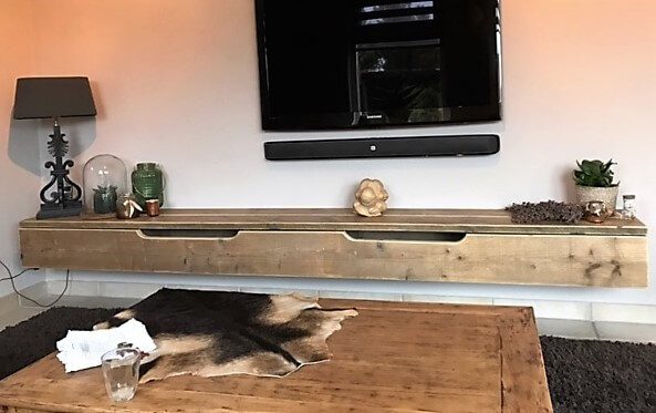 TV meubel gebruikt steigerhout