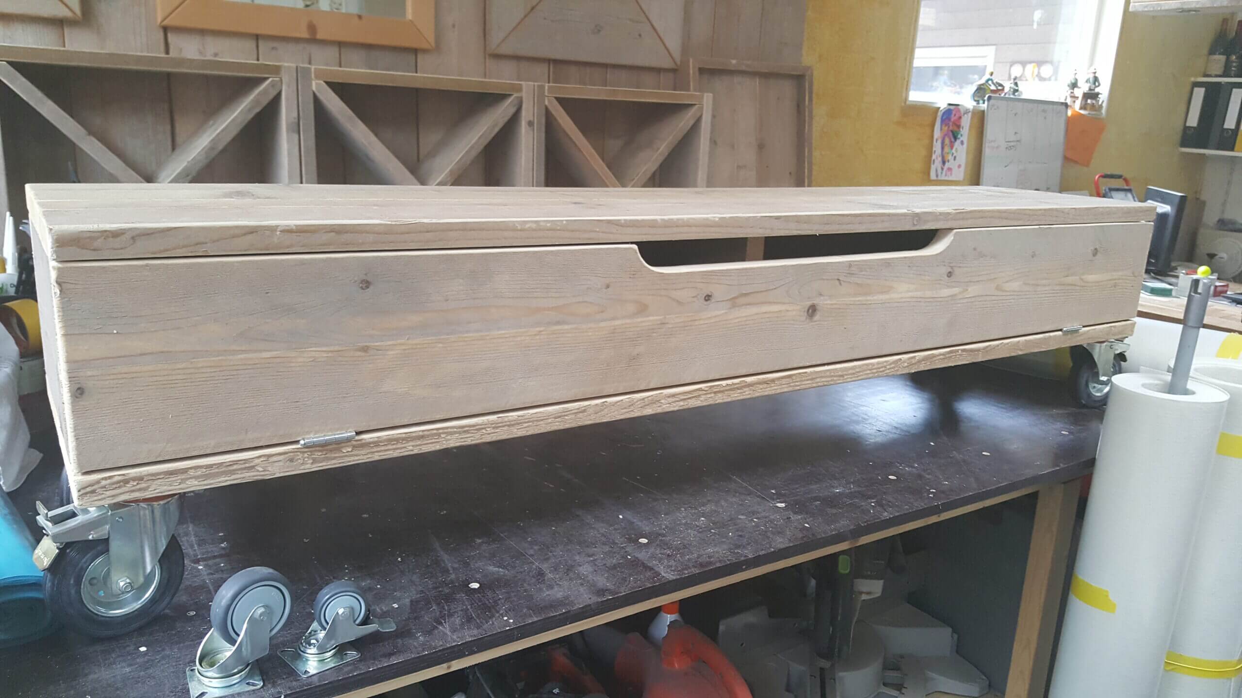 TV meubel gebruikt steigerhout