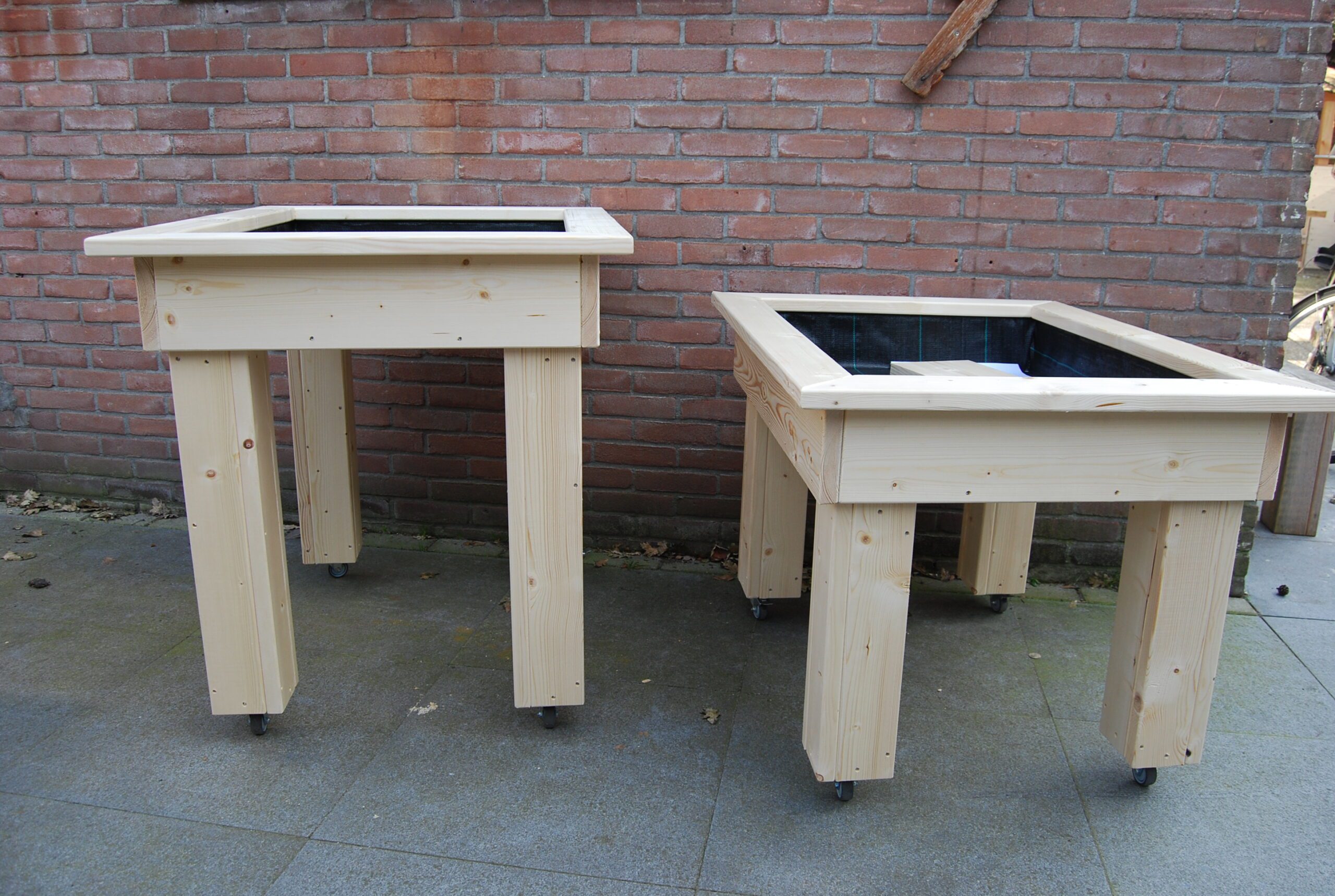Zandtafel en watertafel hout op wielen groot